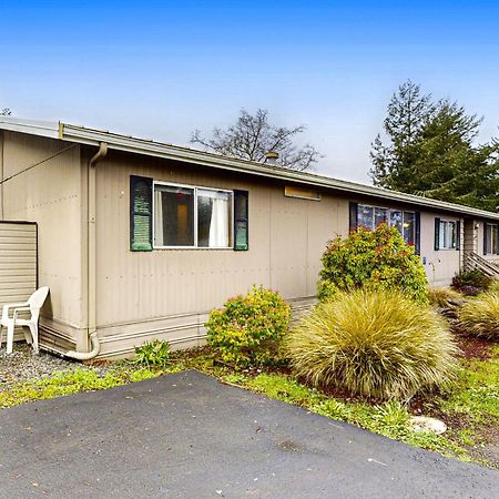 Columbus Empire House Coos Bay Exterior foto