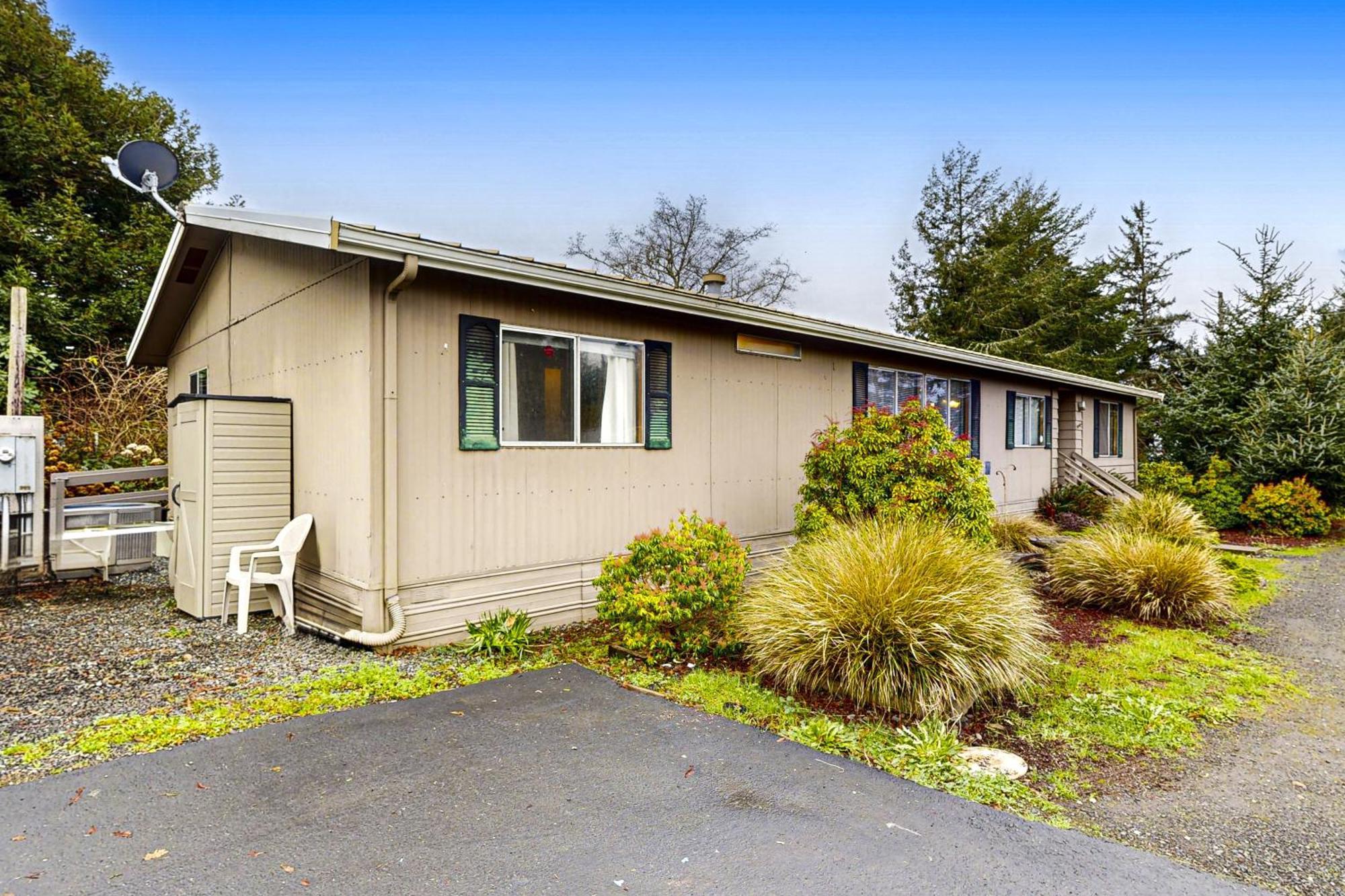 Columbus Empire House Coos Bay Exterior foto